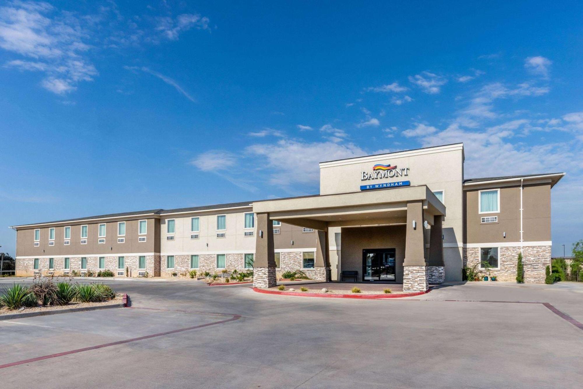 Hotel Baymont By Wyndham Carlsbad Nm Exterior foto